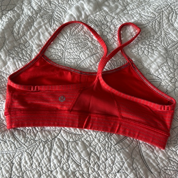 Sports bra - Picture 2 of 2